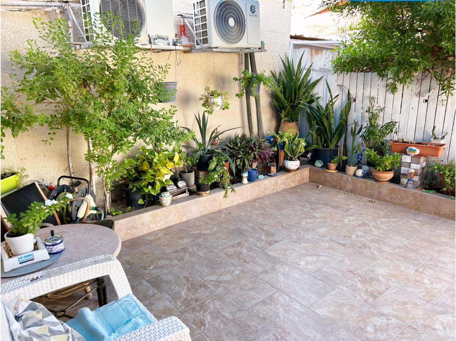 Guy'S Apartment 埃拉特 外观 照片
